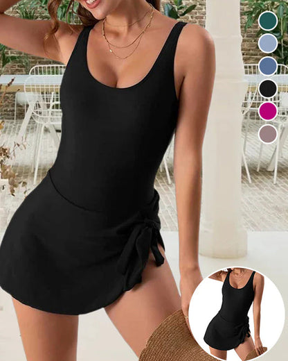 Costume da bagno intero con controllo della pancia e vestibilità snella per donne