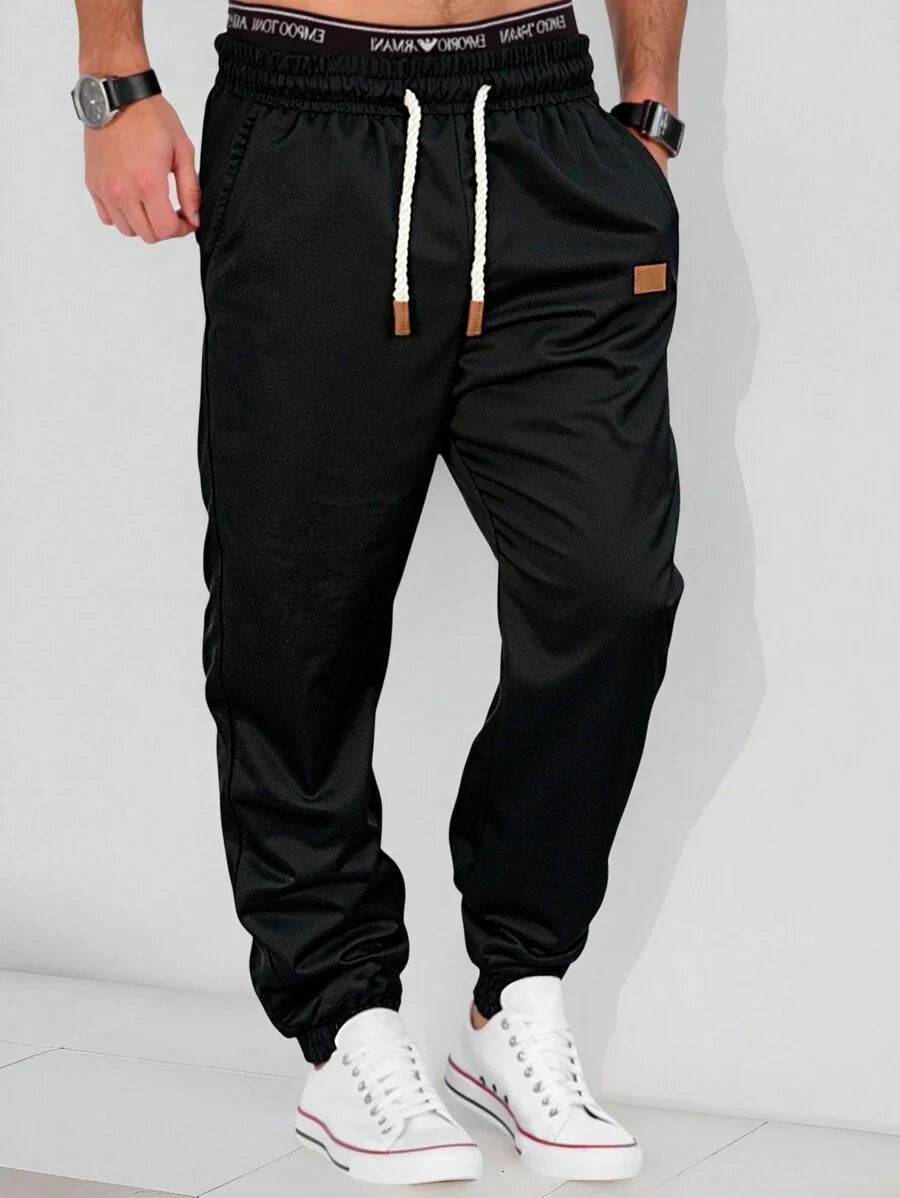 RICCARDO | JOGGER CARGO LEGGERI CON TASCHE