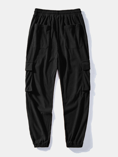 T-SHIRT A MANICHE LUNGHE CON ORLO CURVO IN JACQUARD GEOMETRICO & JOGGERS CARGO IN CORDUROY CON COULISSE