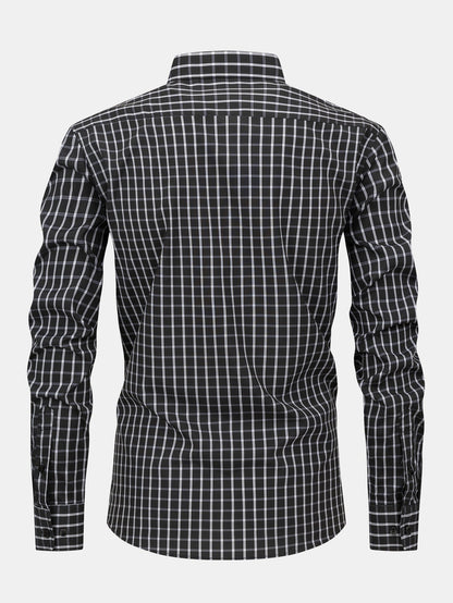CAMICIA A MANICHE LUNGHE A QUADRETTI CON BOTTONI