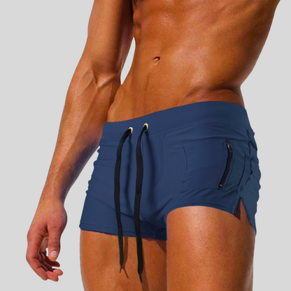 RICCARDO™ | IL COSTUME TECNICO PER L’UOMO SICURO E DINAMICO