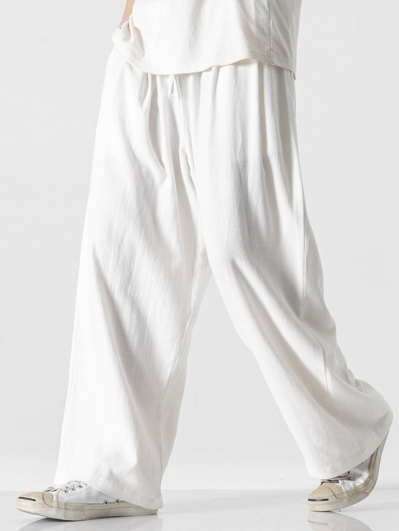COMFORT NATURALE: PANTALONI AMPI RELAX FIT IN MISTO LINO E COTONE